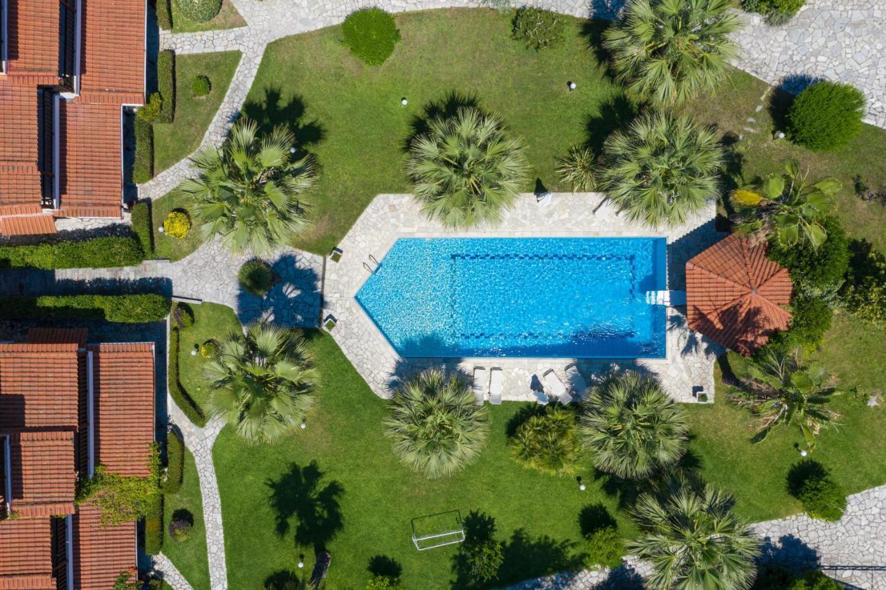 Coconut & Vanilla & Pineapple Pool #feelslikehome Holiday home Kriopigi